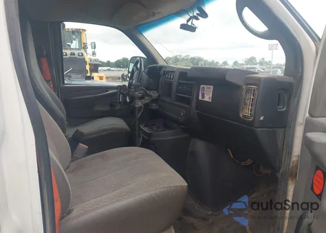 2012 GMC Savana 2500 Work Van z USA, uszkodzony, nr VIN 1GTW7FCA7C1183392